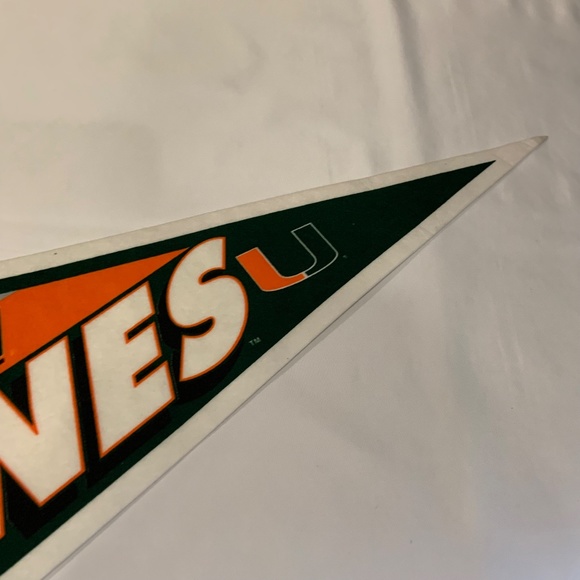 Vintage Tag Express University of Miami Hurricanes Logo 30" Pennant Flag - Picture 3 of 10